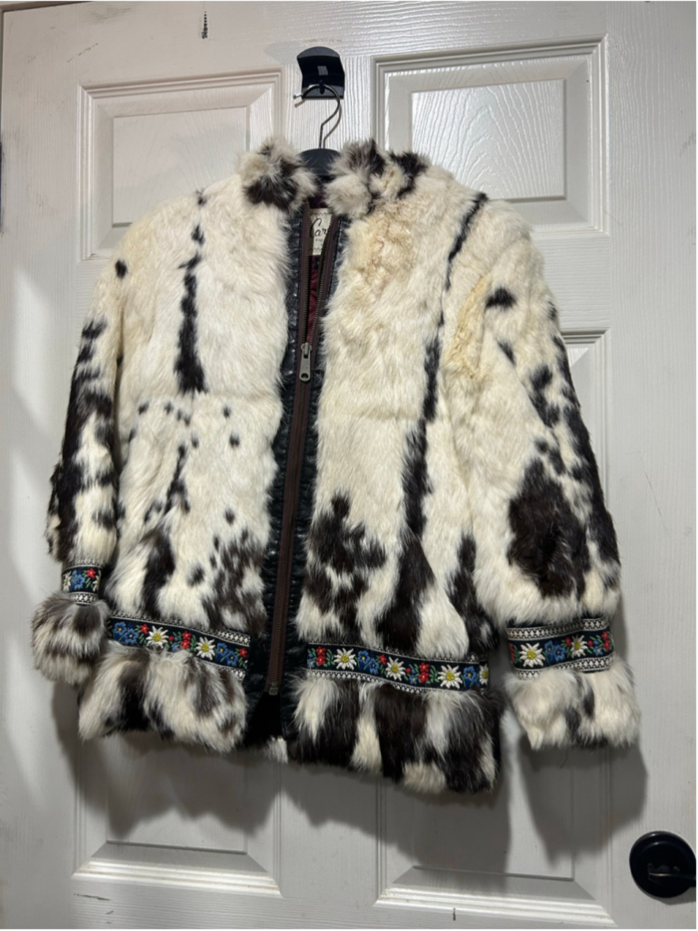 Women's Caravelle Genuine Fur Jacket, White and Black